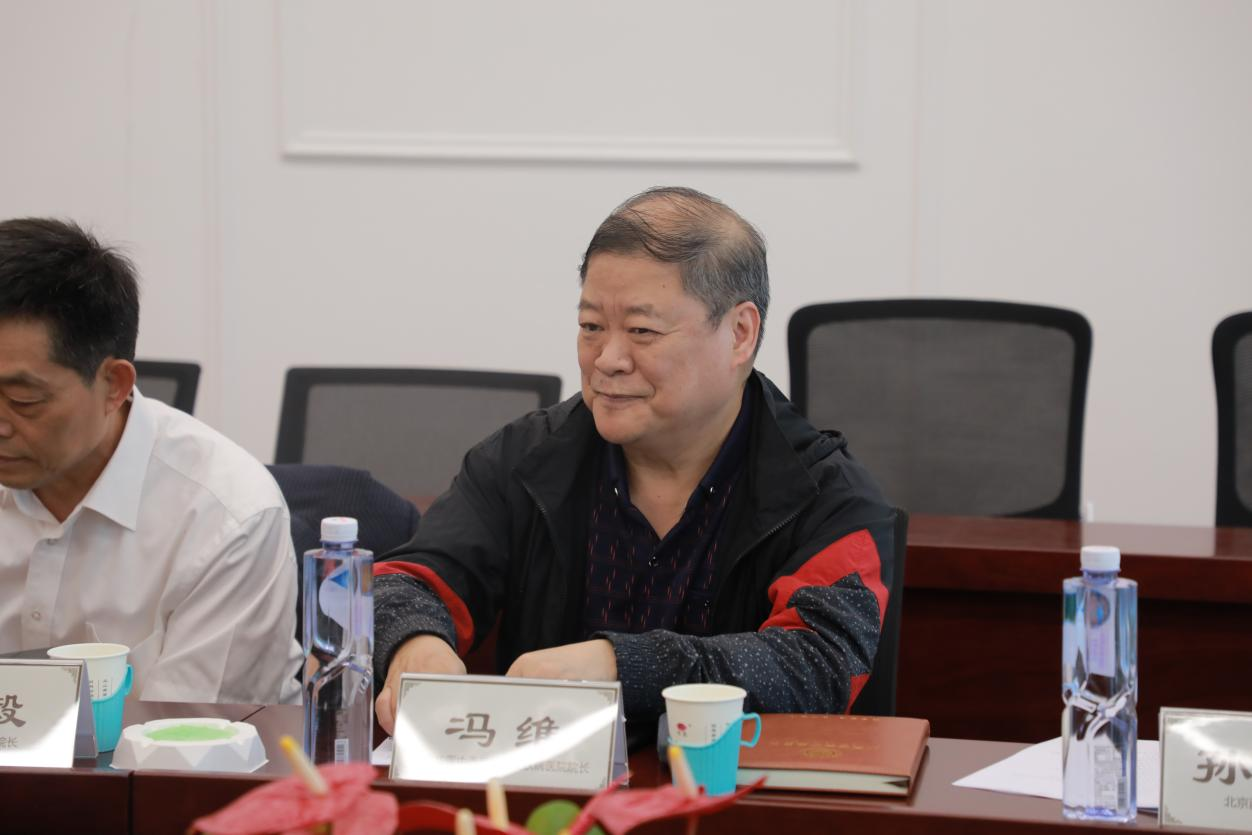 北(běi)京中西(xī)醫(yī)結合疑難病會(huì)診中心2024年(nián)度例會(huì)在我院舉行(xíng)(圖9) 北(běi)京中西(xī)醫(yī)結合疑難病會(huì)診中心2024年(nián)度例會(huì)在我院舉行(xíng)(圖9)